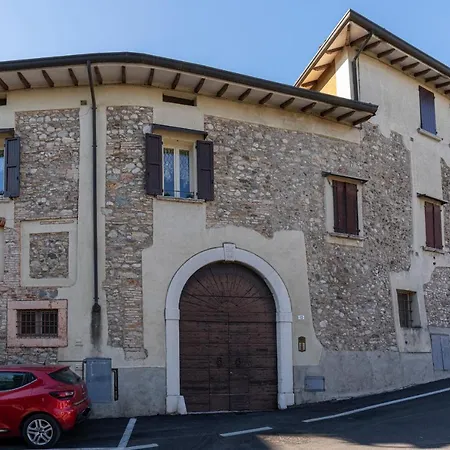 Agata * San Felice del Benaco